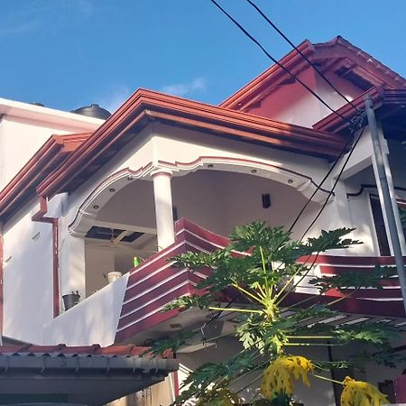 Javi Holiday Home Trincomalee Luaran gambar