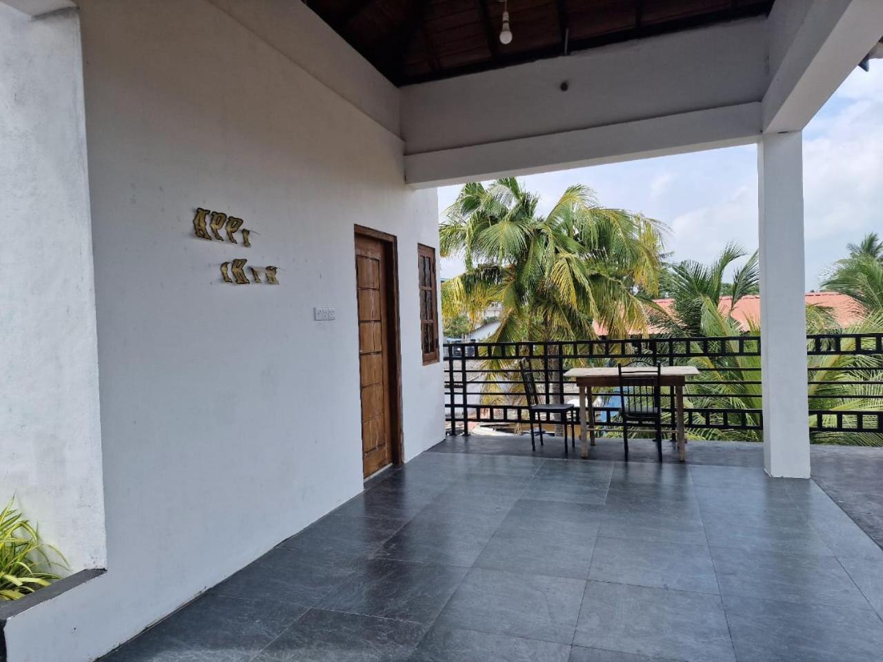 Javi Holiday Home Trincomalee Luaran gambar